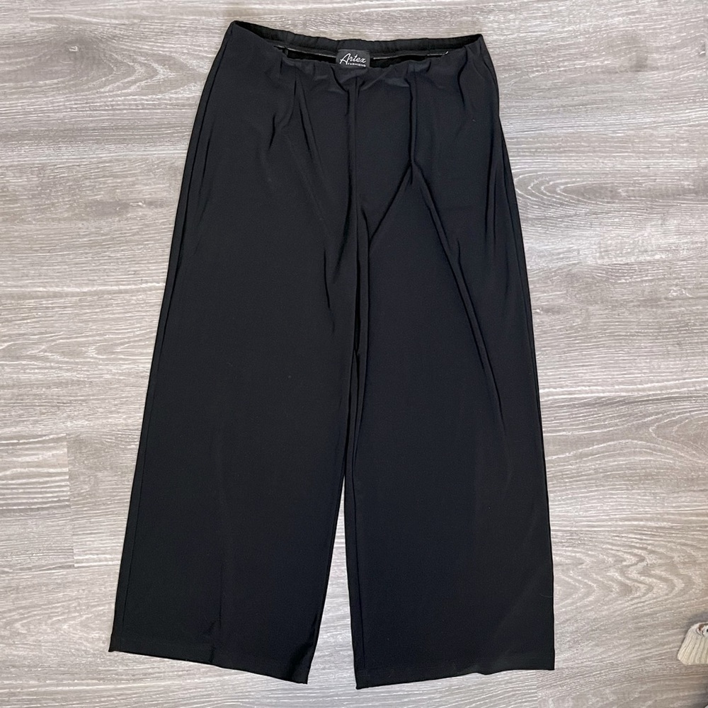 Black flowy pants